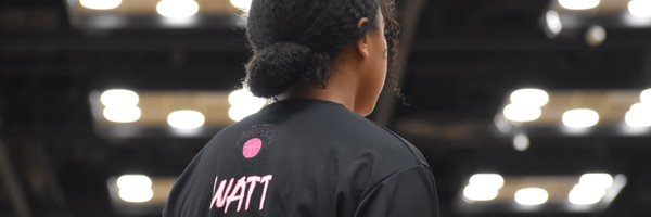 NadiaWatt29 Profile Banner