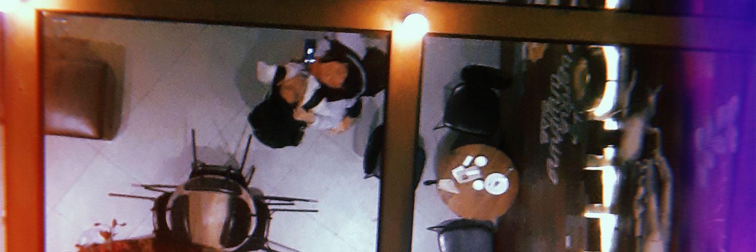 decastroenzo's profile banner image