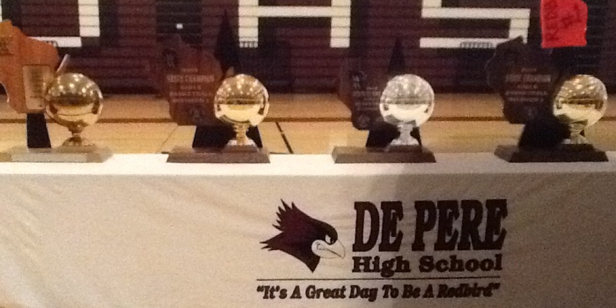 De Pere Girls Hoops banner