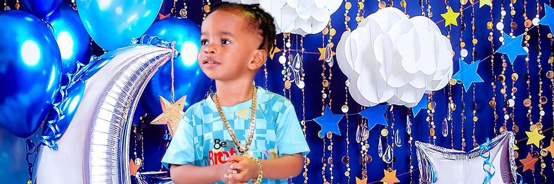 Lekxben's profile banner image