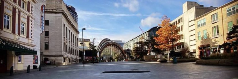 James MBE 👑 banner