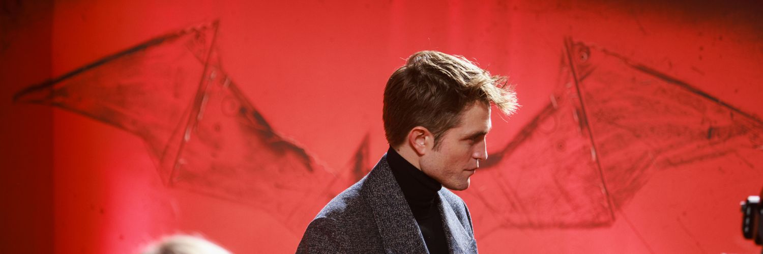 Robert Pattinson's Penn*s!'s banner