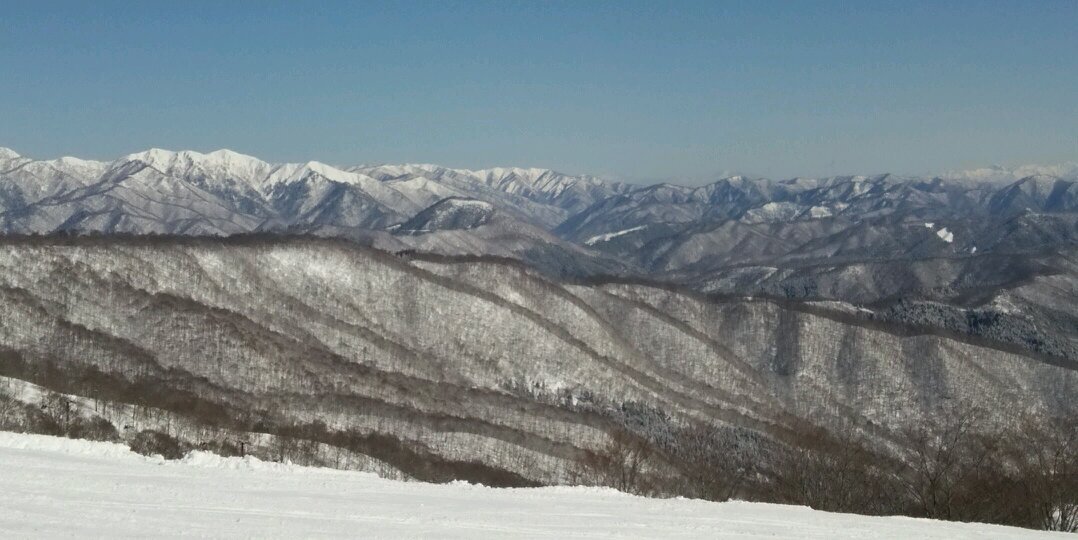taka_v2's profile banner image