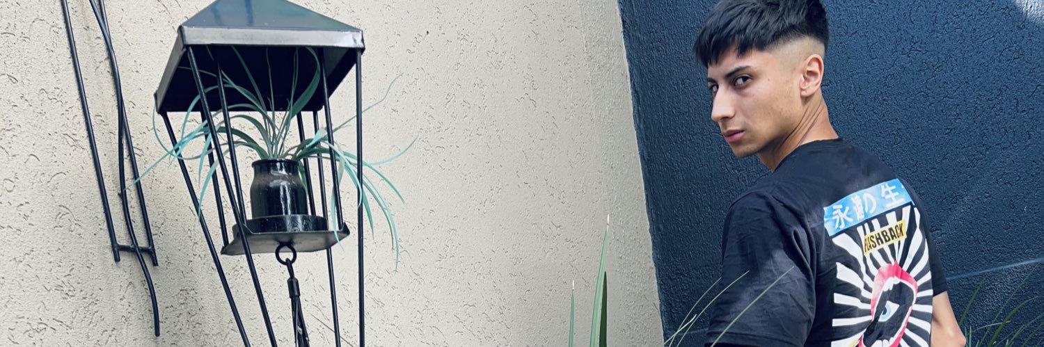 Ale Williams ✨'s banner