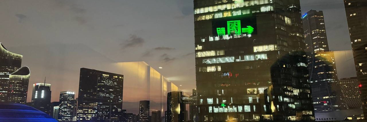 thestrks's profile banner image