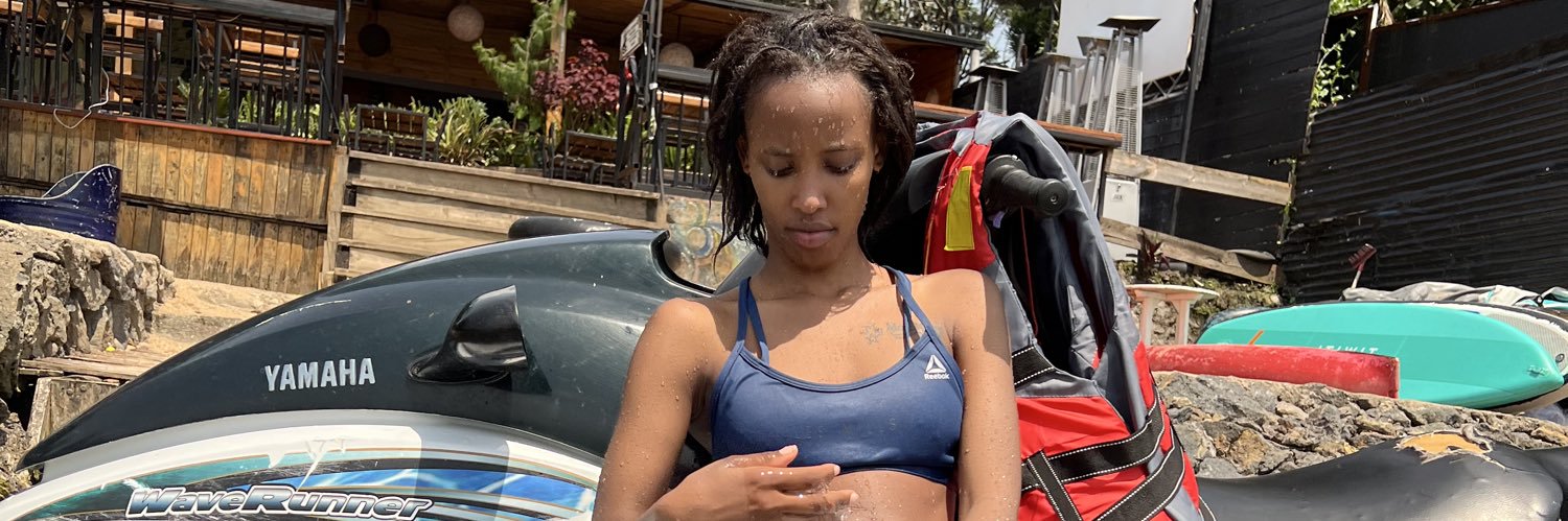 Universe Trend banner