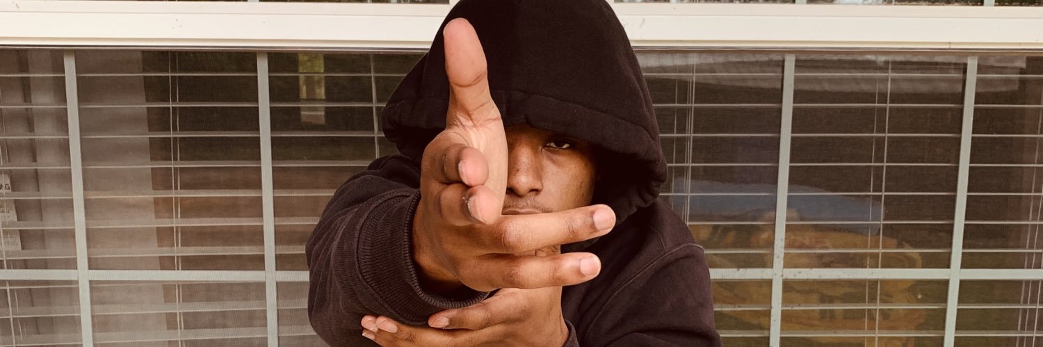 D4hoee's profile banner image