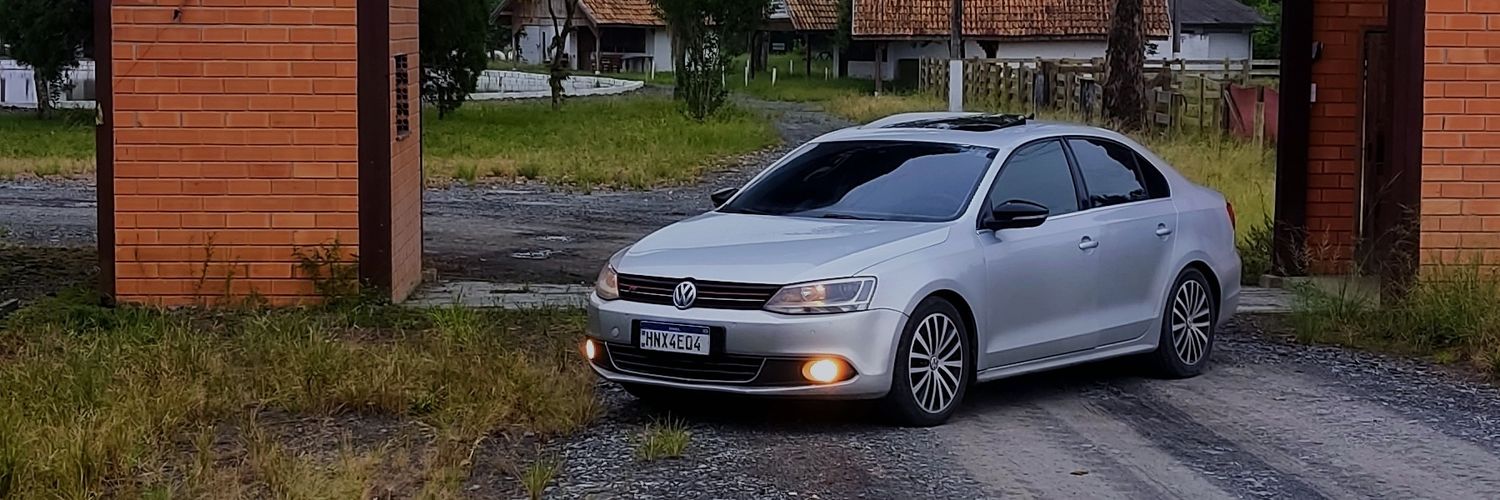 MatheusLarsen's profile banner image