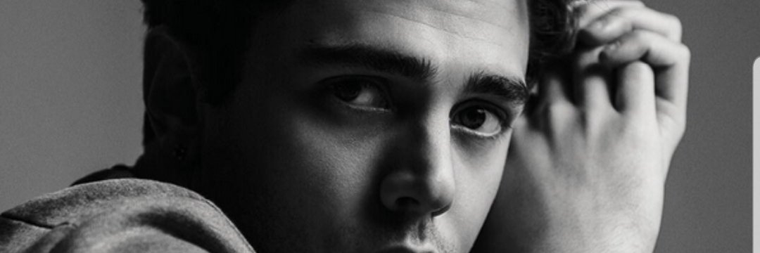lalietto's profile banner image
