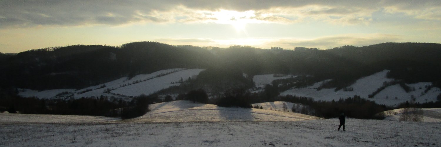 PUcitel's profile banner image