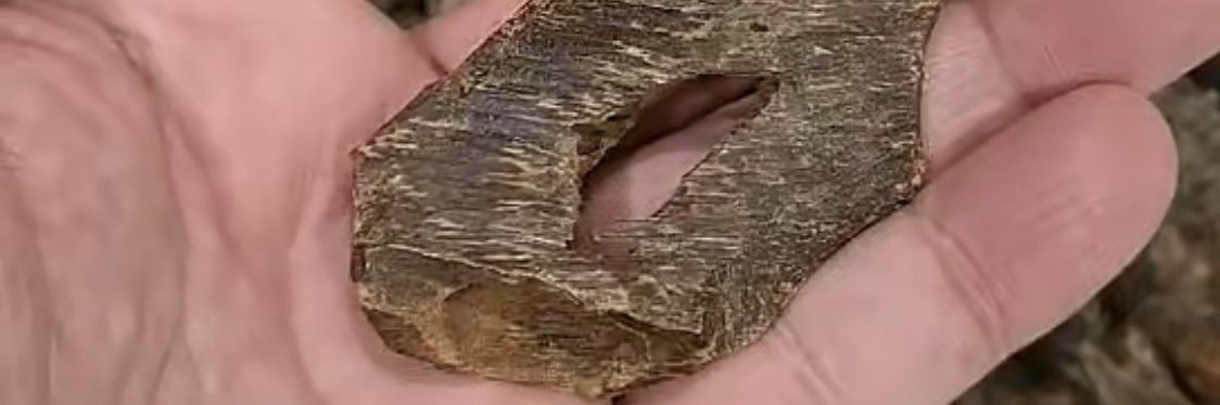 المُختلف🇰🇼 banner