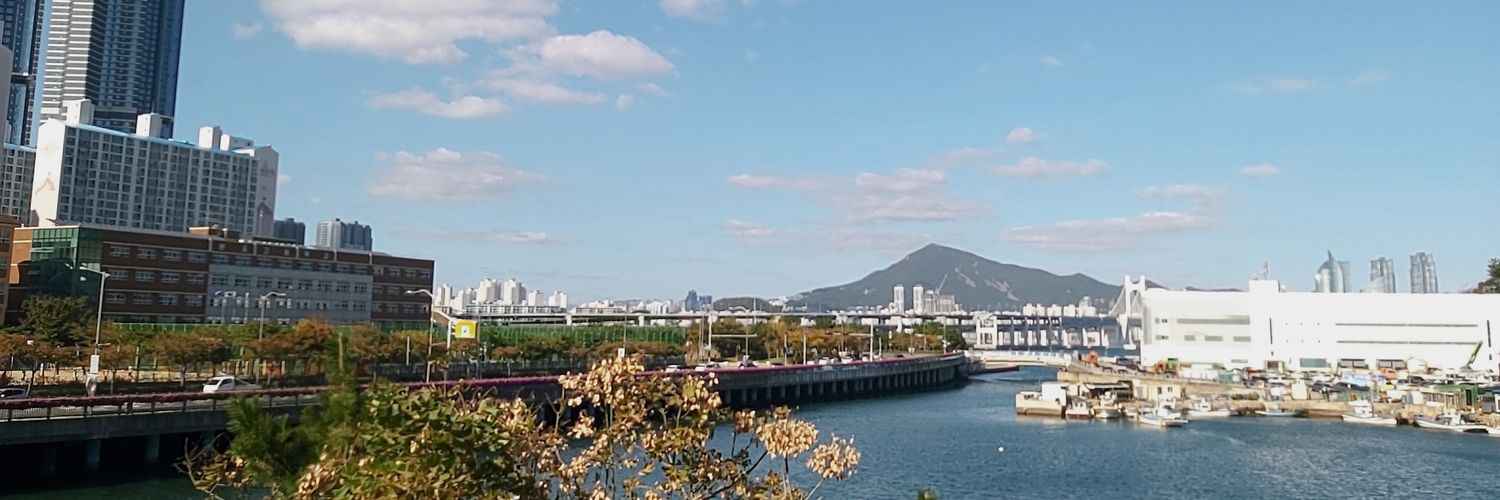 구름구름 banner