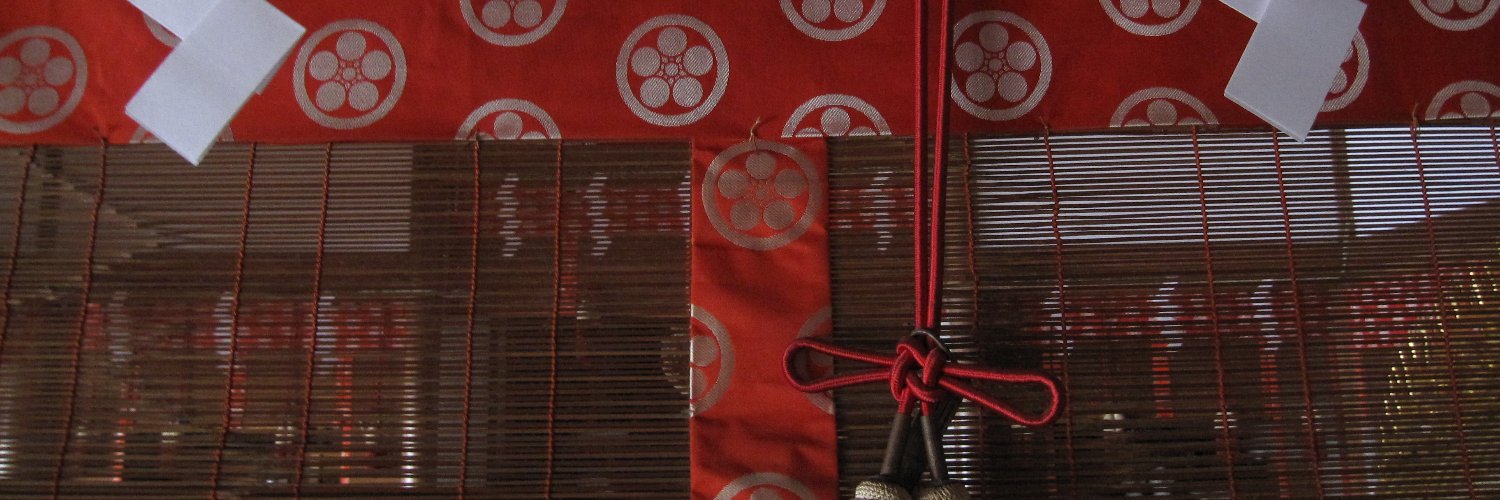 こせつ banner