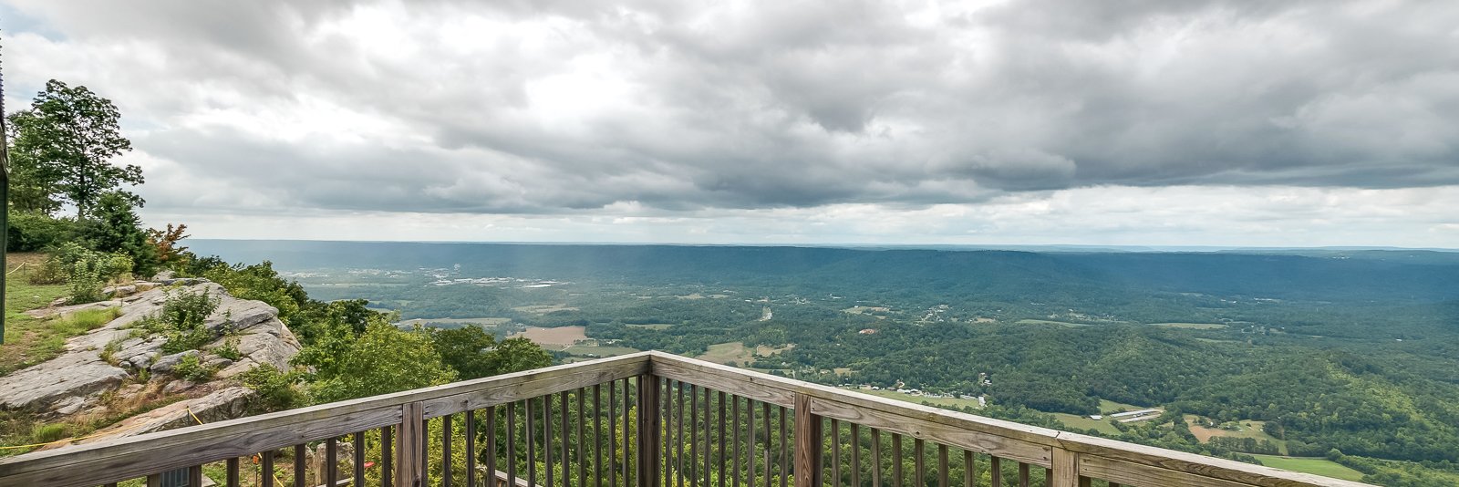 CabinsOfChatt's profile banner image