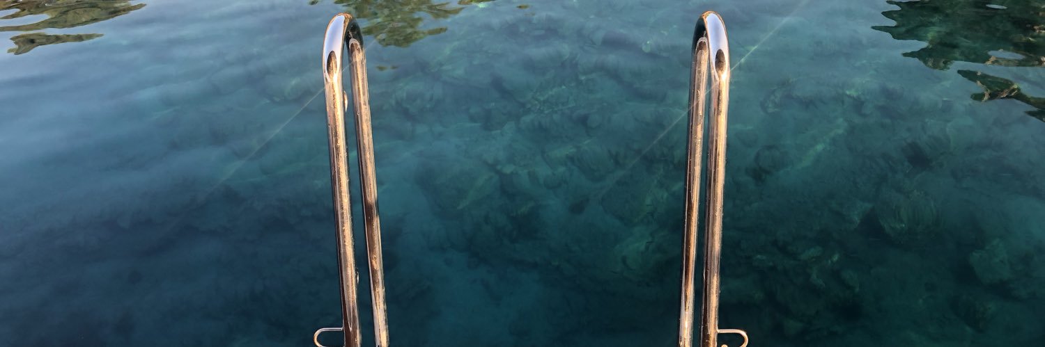 DENIZ GUVEN  顾海 banner