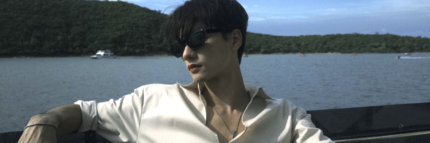 ssssssine's profile banner image