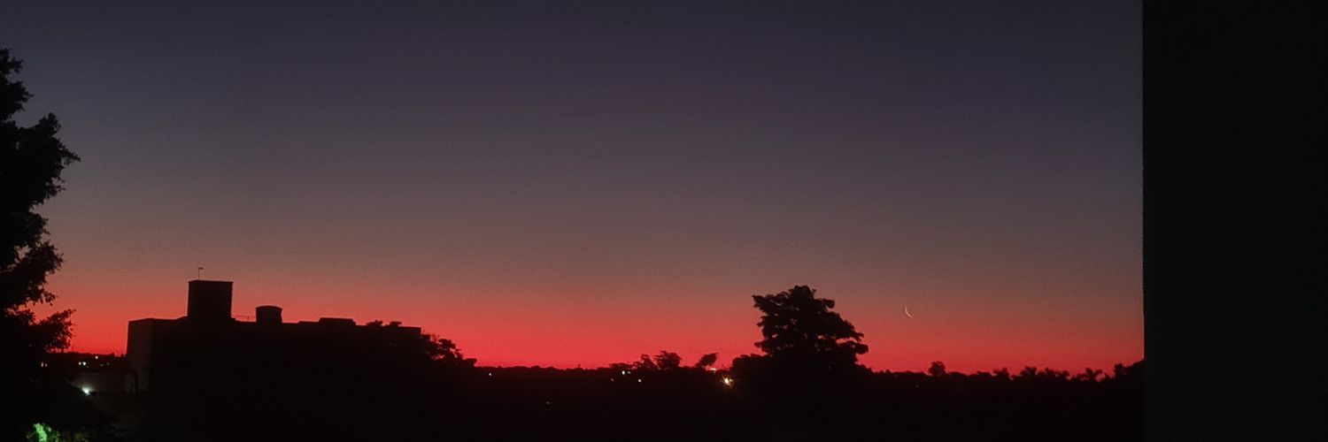listayllor's profile banner image