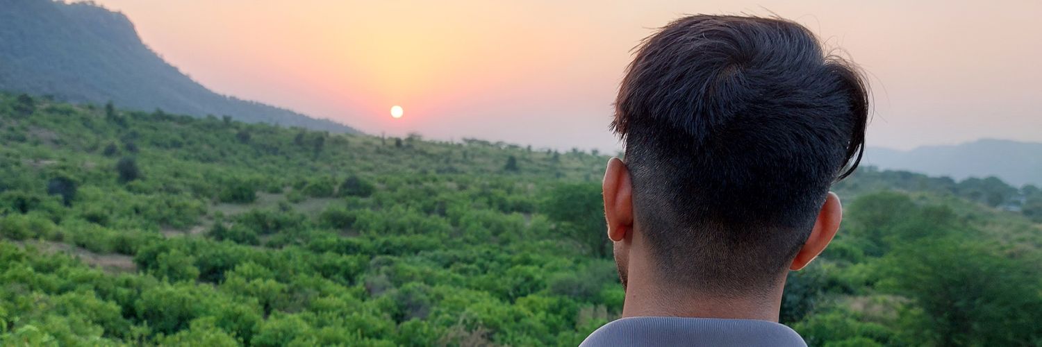RattiAwana's profile banner image