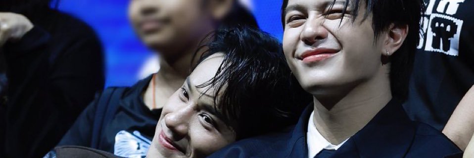 คุณ ฟอฟอ banner