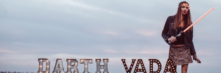 vadaashley's profile banner image