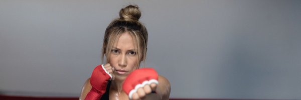 SeniesaEstrada Profile Banner