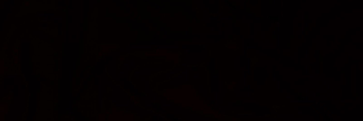 ashhlaur's profile banner image