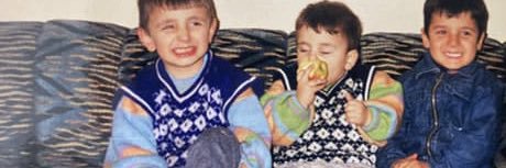 B banner