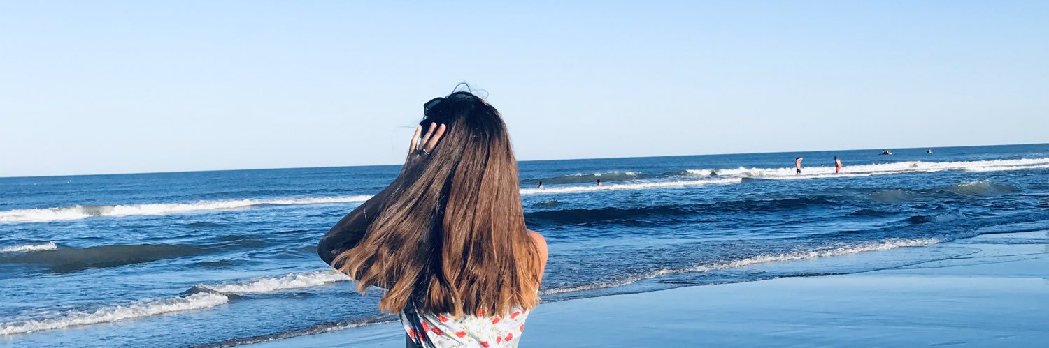 valenaretto's profile banner image