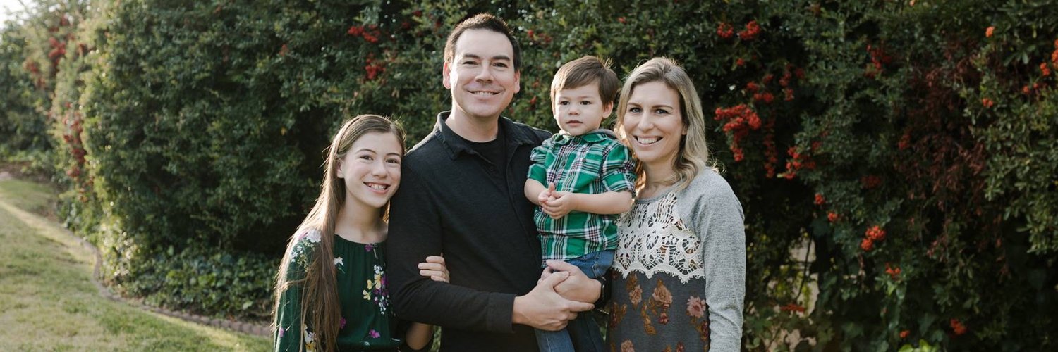 aaronbazinet's profile banner image