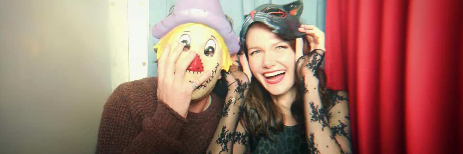 𝔲𝔭𝔰𝔱𝔯𝔢𝔞𝔪𝔠𝔬𝔩𝔬𝔯 banner