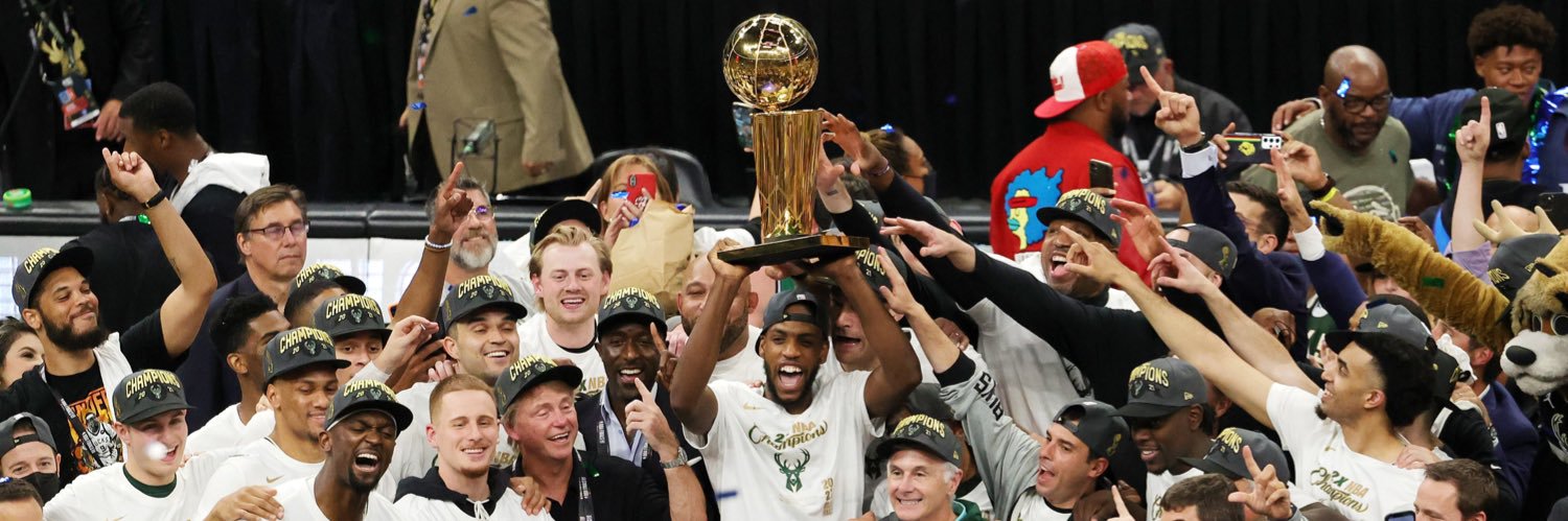 Comenta Bucks banner