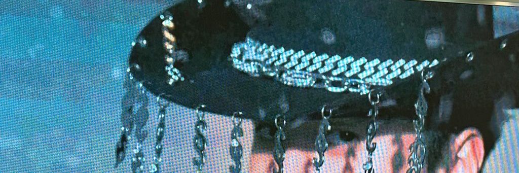 oshoshce's profile banner image