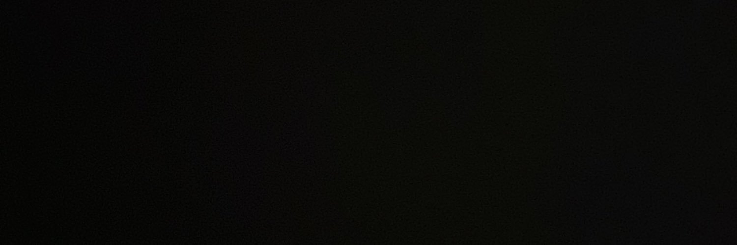 T banner