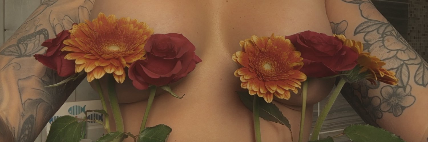 Ellie banner