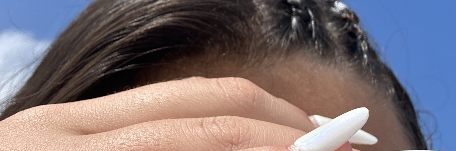 _miapnnzio's profile banner image