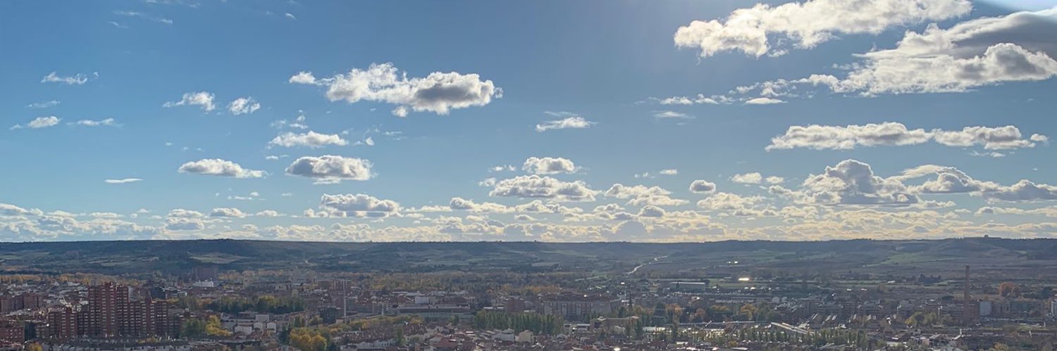 roxii_30's profile banner image