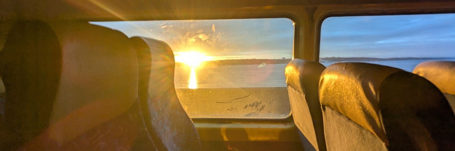 скоріше б вже кінець banner