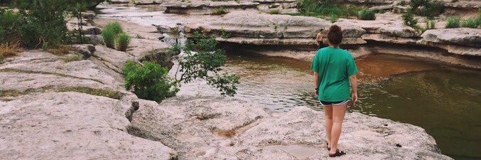 katiesgraves's profile banner image