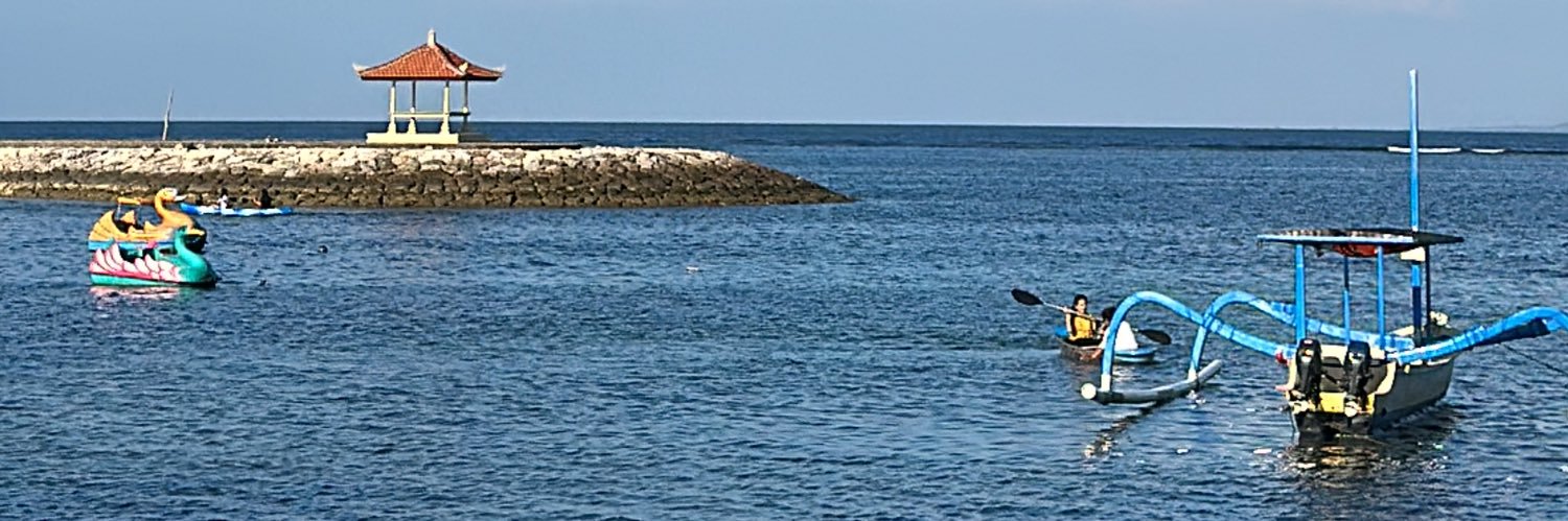 onikputriani's profile banner image