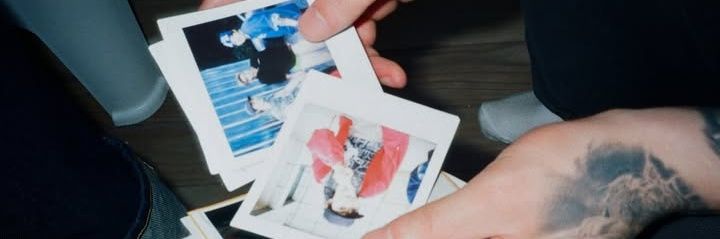 한이 banner
