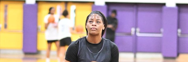 Nat_official4 Profile Banner