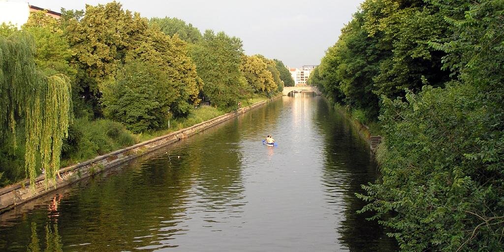 Achim & Birgit | @balberlin.bsky.social 🦣 banner