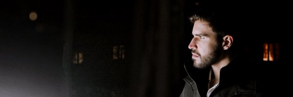 pouyamouya Profile Banner