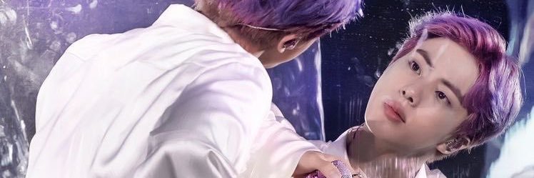 moonwithIove's profile banner image