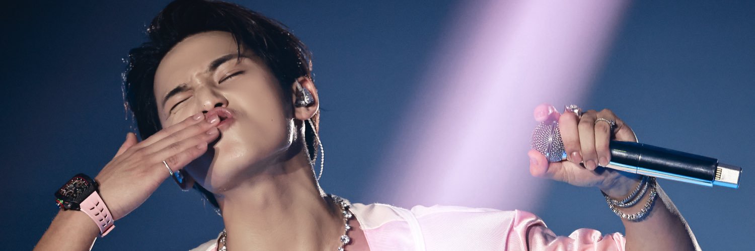D✨ banner