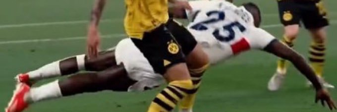 Kamine🇨🇭's banner