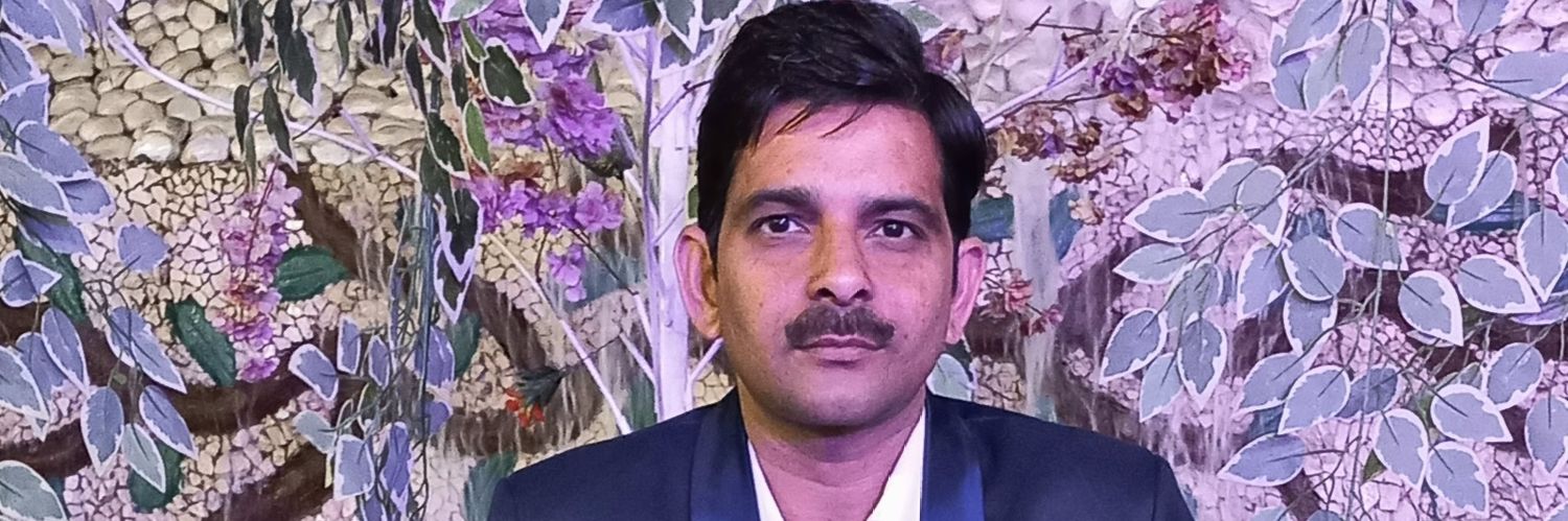 MmYogesh's profile banner image