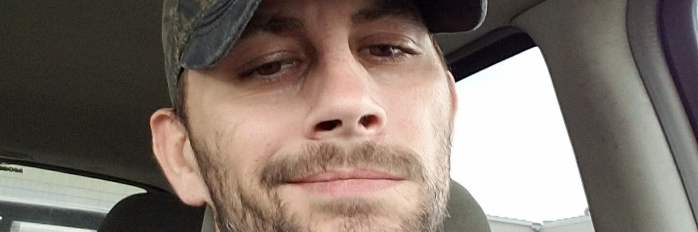 jriel198329's profile banner image