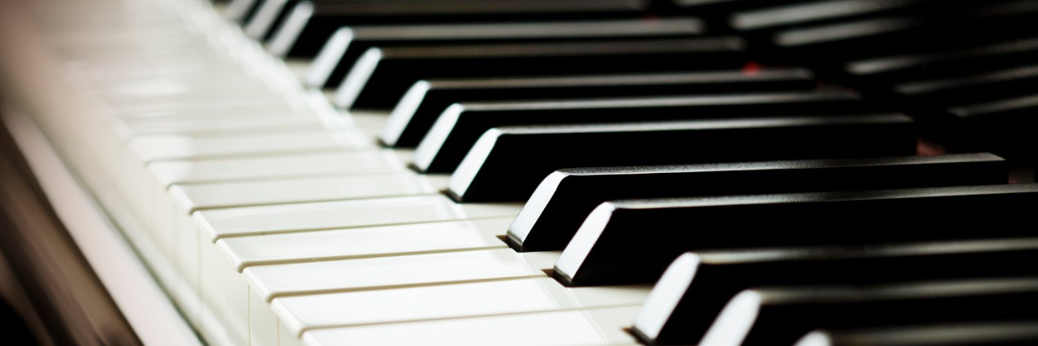 playuasong's profile banner image