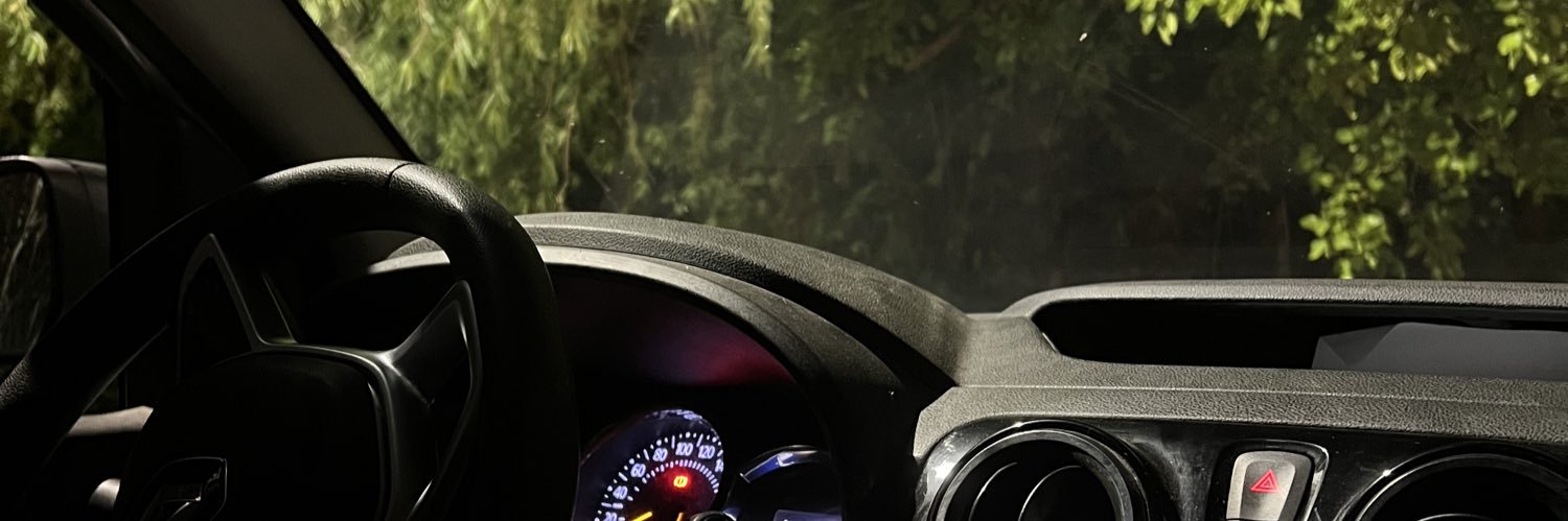 simoostt's profile banner image